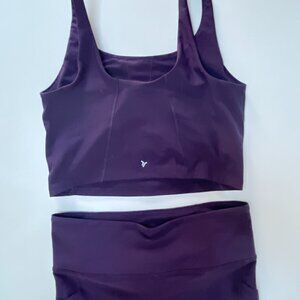 Old Navy Sports Bra and Leggings Set